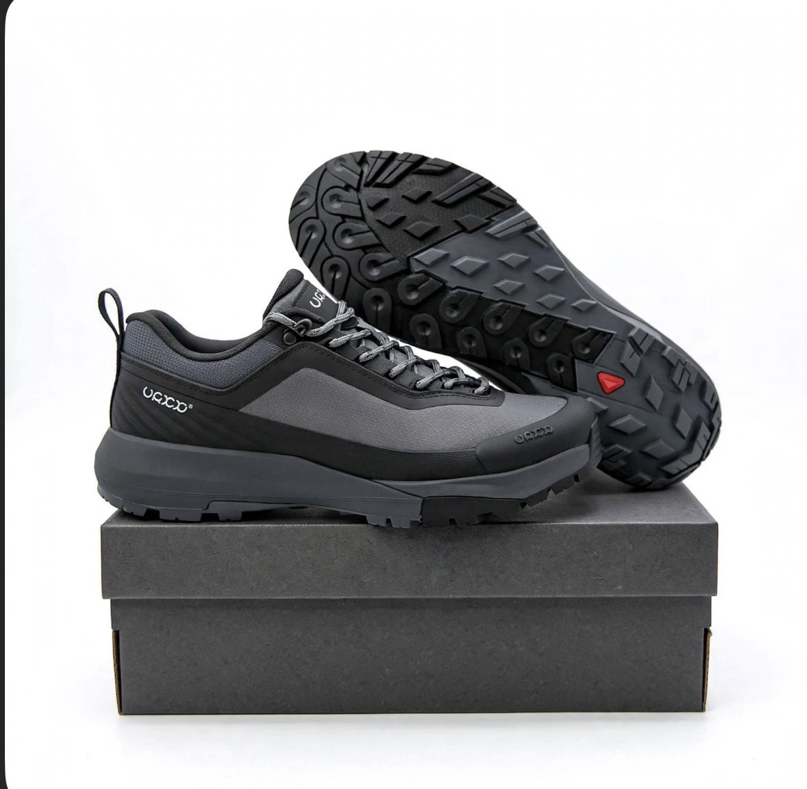 Sneaker